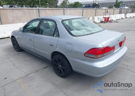 2001 Honda Accord Sdn Lx z USA, uszkodzony, nr VIN 1HGCG56421A123022